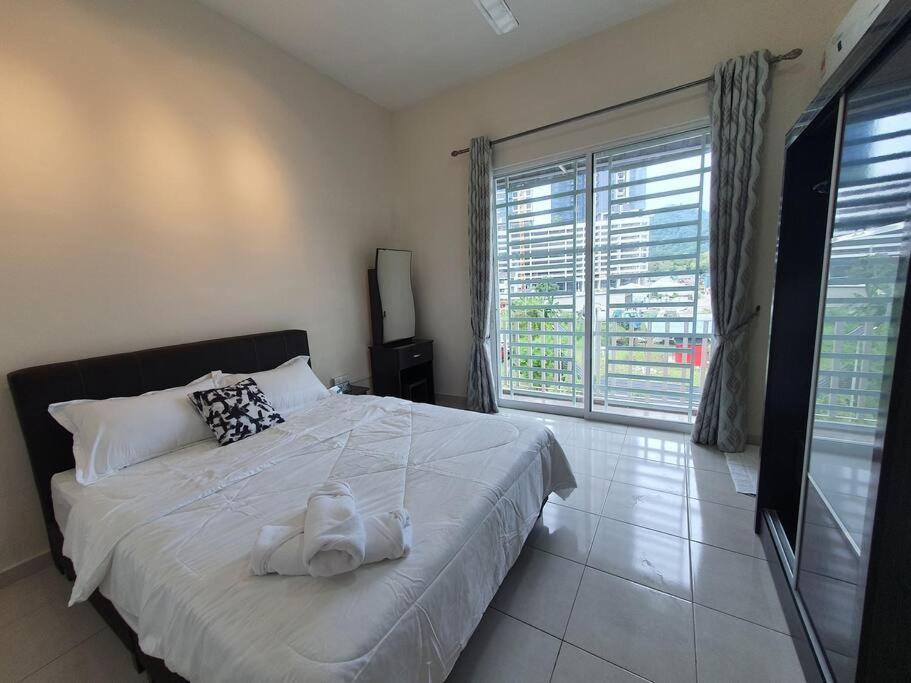 3Storey House 13Pax Family Suite Bayan Lepas Eksteriør billede